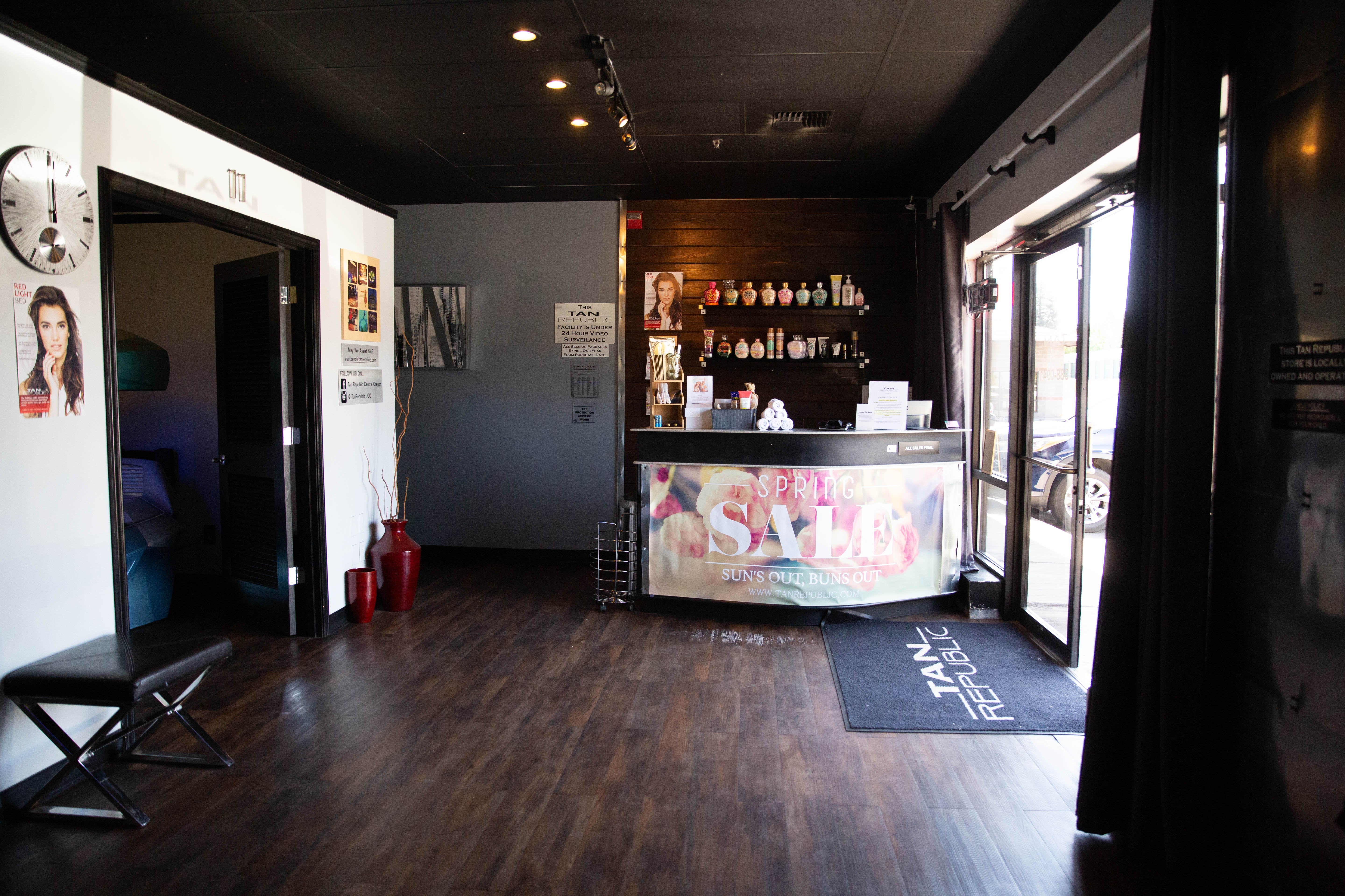 Tan Republic Bend - East