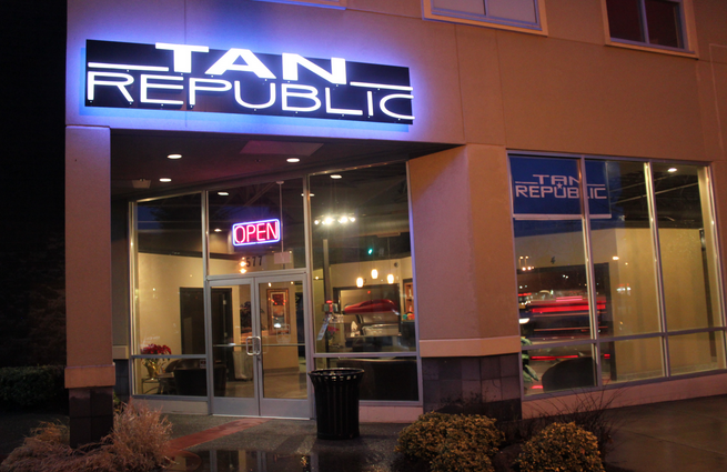 Tan Republic Gresham